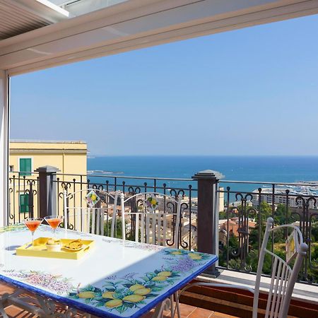 Suite Aphrodite - Exclusive Flat Salerno Exterior photo