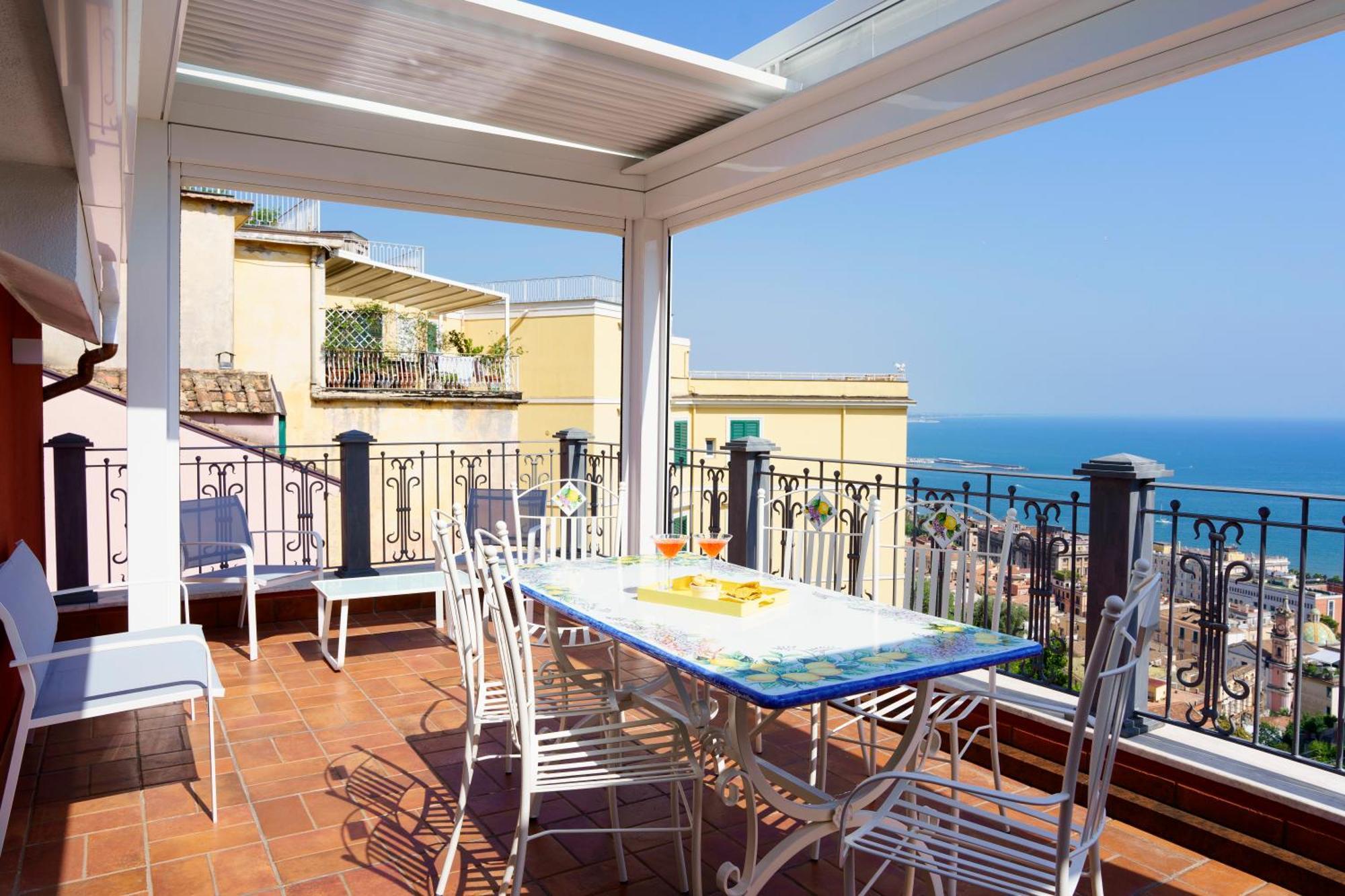 Suite Aphrodite - Exclusive Flat Salerno Exterior photo